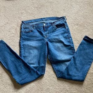 12 Long, Old Navy, Mid-rise Skinny jeans